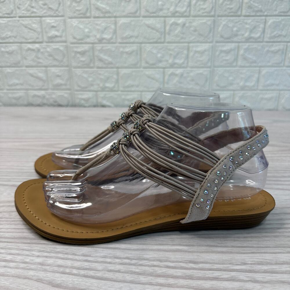 Madden Girl Flat Thong Sandals WMNS 8M Beige Elastic Strap Slingback Embellished - Picture 7 of 10